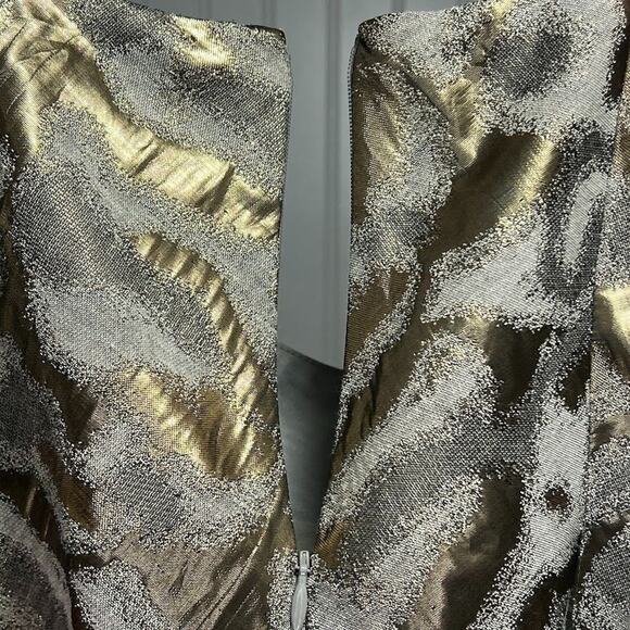 The Limited Pleated Metallic Gold Gray Skirt Zipper A Line XS Camo Print Party - Picture 10 of 12
